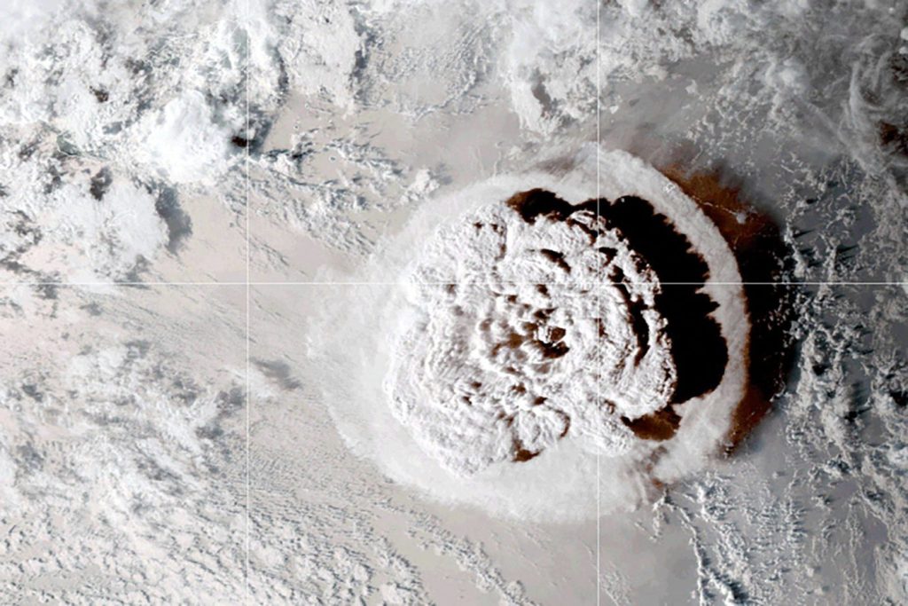 NASA:东加海底火山爆发 巨量水蒸气导致地表变暖