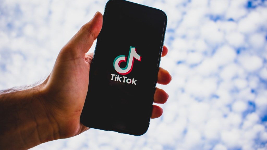 美国、加拿大祭出TikTok限制令