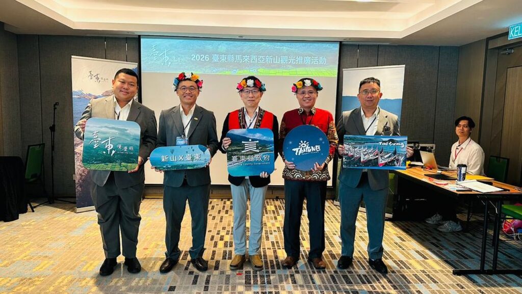 吴晨哲:更多赴台直航 带动马台旅游
