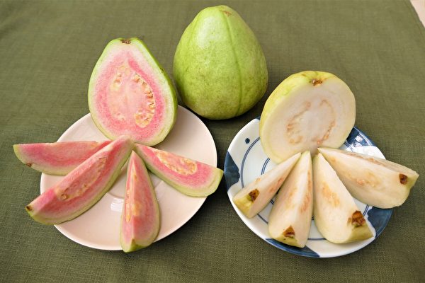 一口红心芭乐 马来西亚网红直接爱上台湾